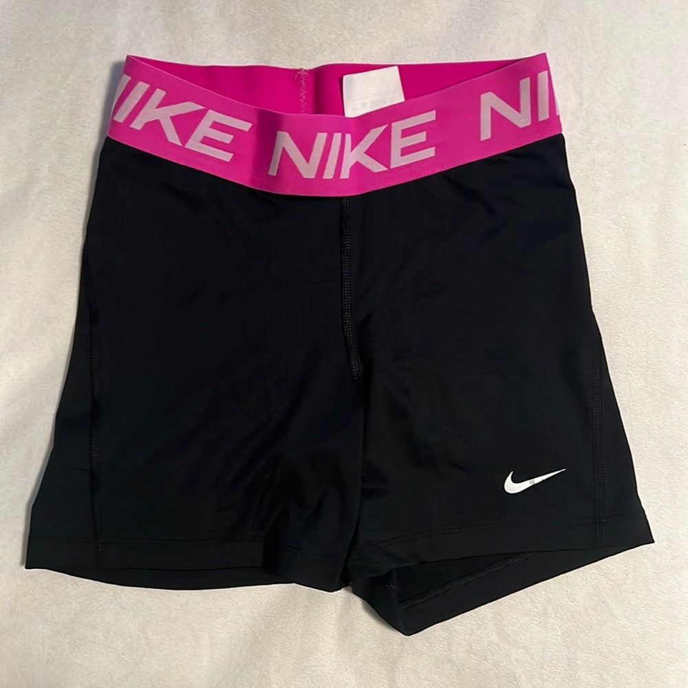 nike pro shorts with pink waistband